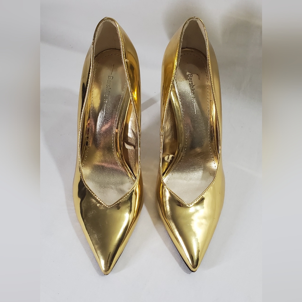 Bershka Metallic Gold Pointy Toe Shiny Heels